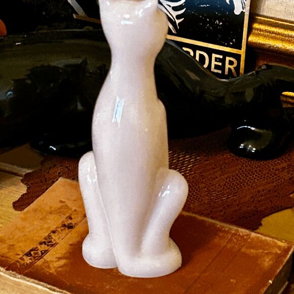 Viking Epic Cat by Mosser Glass – Tuscan Pink – 2025 Limited Run – 8.25" - Picture 3 of 5